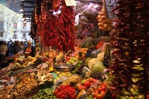 barcelona-market-food_news_romania_drepturile_consumatorilor